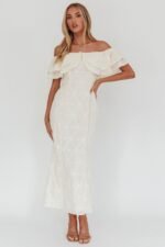 Beauty Within On-Off-Shoulder Maxi Dress Cream - Image 4
