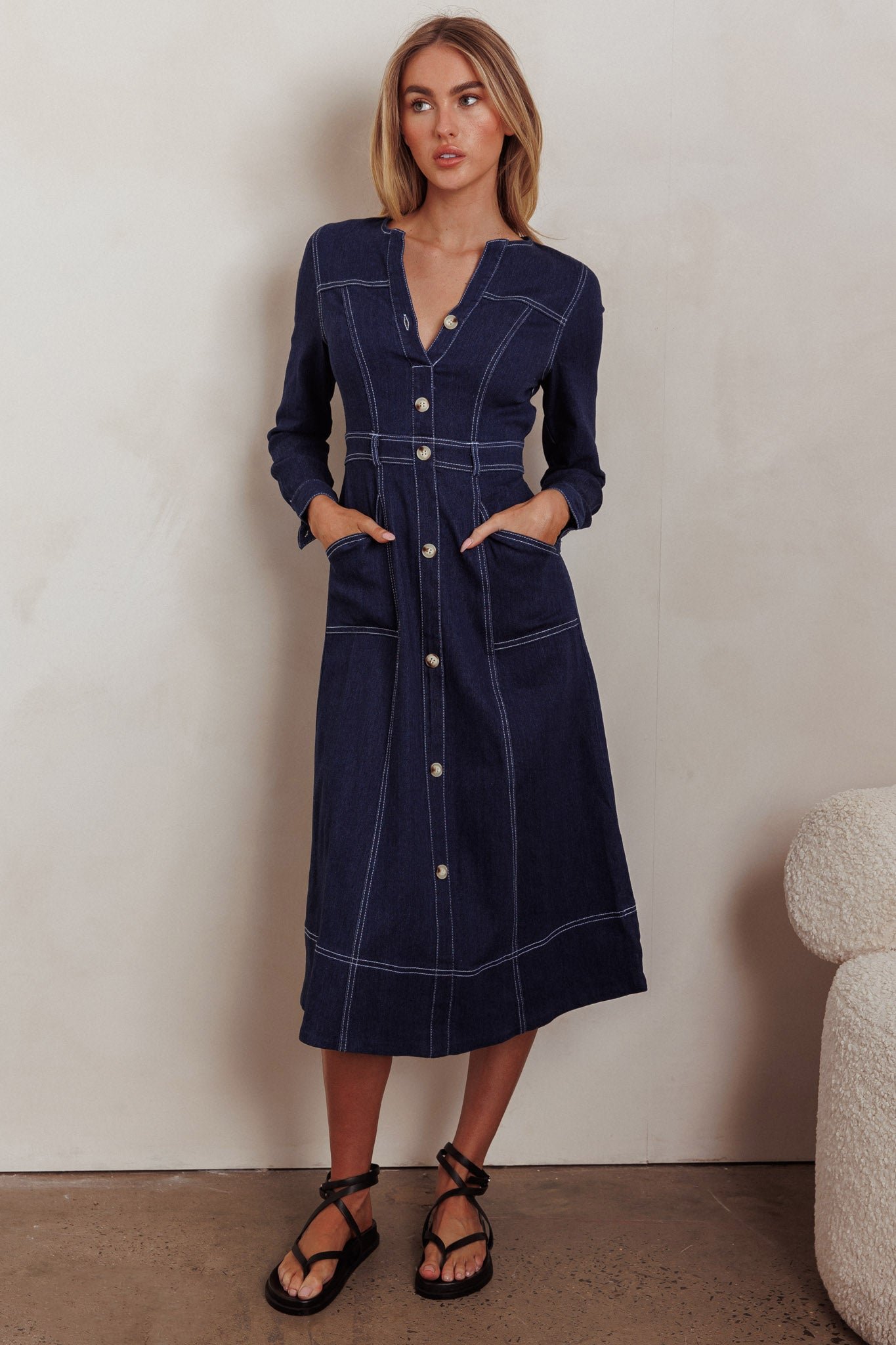SR1157J02_20INDIGO-1 Aspen Love Front Pocket Long Sleeve Midi Dress Indigo - Image 1