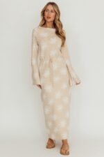 Orleans Star Print Knit Maxi Dress Sand - Image 5